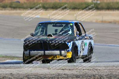 media/Oct-01-2023-24 Hours of Lemons (Sun) [[82277b781d]]/1045am (Outside Grapevine)/